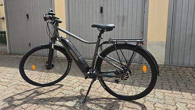 BICICLETTA RIVERSIDE 500E NERA NUOVA