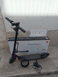 Monopattino Xiaomi pro 2
