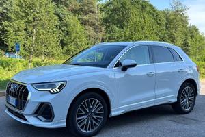 Audi Q3 40 TDI quattro S tronic line edition*PREZZ
