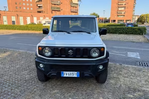 Suzuki Jimny 1.5 5MT Top