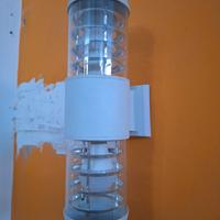 Applique  doppia luce a parete