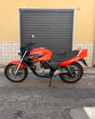 Honda CB500 - anno 2000 Condizioni Eccellenti