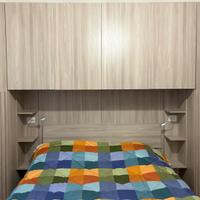 Armadio a ponte 6 ante battenti (1+4+1)