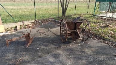 Aratro e seminatrice antichi