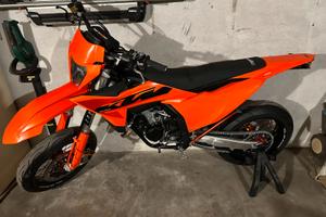 KTM 125 SX 2025 Motard – Targata + kit Cross