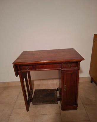 MACCHNA DA CUCIRE D'EPOCA  GRITZNER