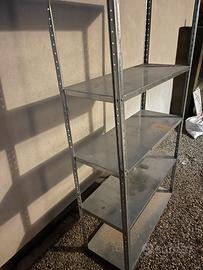 Scaffale per garage