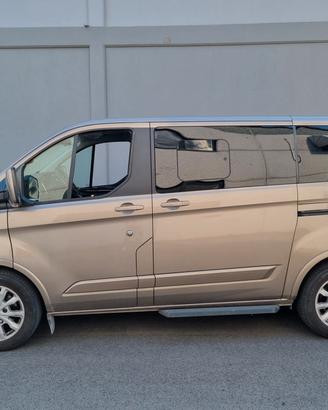 Ford Tourneo Custom Transit 2.0 TDCi 310 L1 Titani