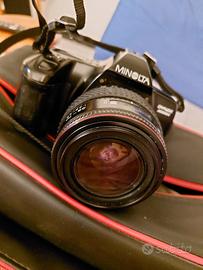 Minolta  Dynax 3000i con obiettivo Tokina 28-70mm