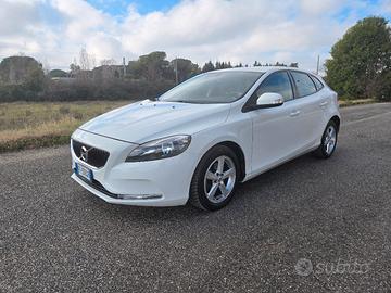 Volvo V40 2.0 D2 Kinetic