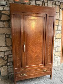 Armadio Vintage " Il fascino dell'autenticità "