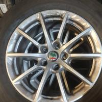 CERCHI ORIGINALI STELVIO 17"