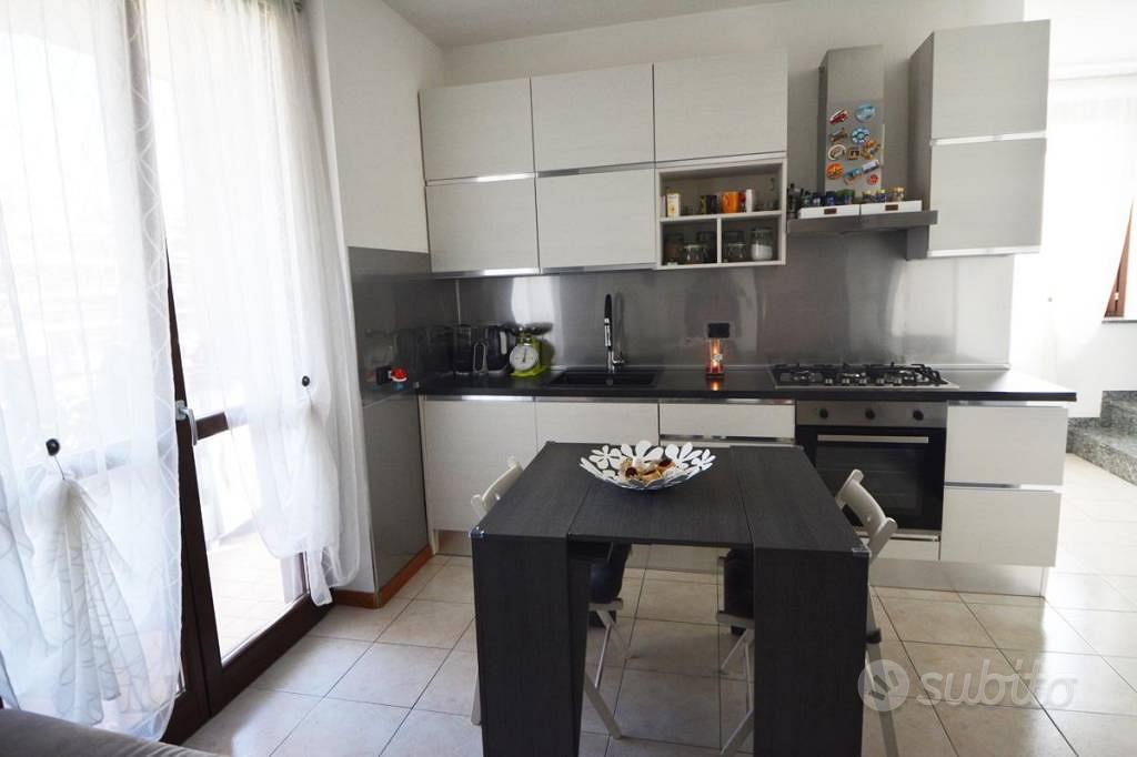 Appartamento di 58 m² con 2 locali e box auto a Ca - Altro