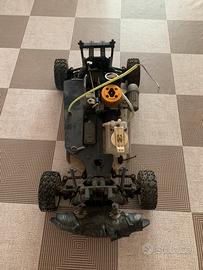 Macchina con motore a scoppio