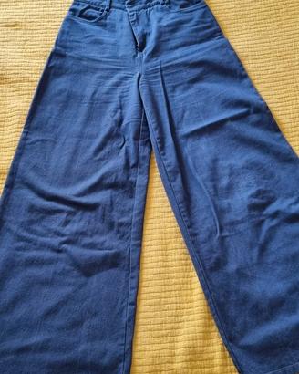 Jeans modello palazzo