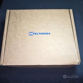 Router Industriale 4G LTE Wi-Fi Teltonika RUT241