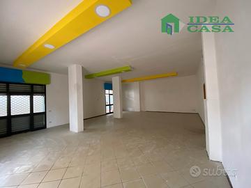 Locale commerciale 100Mq Vitulazio