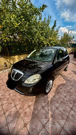 Lancia y 1.2 benzina per neopatentati