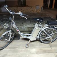 Bici elettrica elektra alluminio
