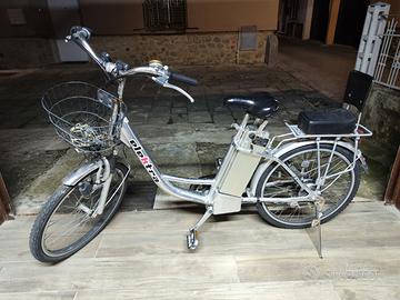 Bici elettrica elektra alluminio