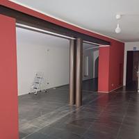 Locale commerciale via Giuseppe Garibaldi 25, Carc