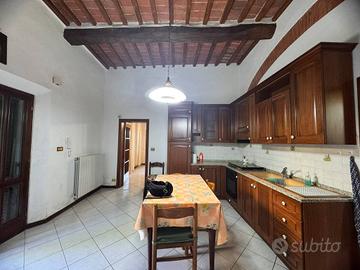 Appartamento di 115 m² con 4 locali a Livorno
