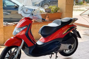 Piaggio Beverly 250