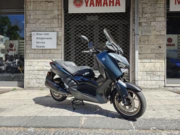 Yamaha X-Max 300 Tech Max
