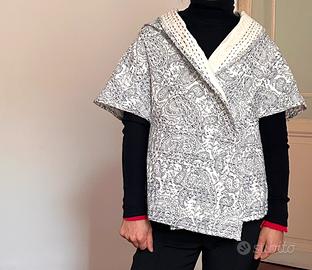 Giacca trapubtata stile kimono 100% cotone