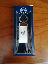 portachiavi ad anello Sergio Tacchini