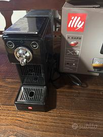 Macchinetta caffe  illy