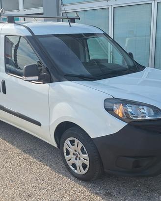 FURGONE Fiat Doblo 1.3 MJT 95 CV * 3 Posti