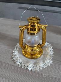 Lampada dorata portatile funzionante - NUOVA.
