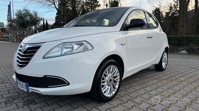 Lancia Ypsilon *UNICOPROPRIETARIO *1.2 69 CV 5 por