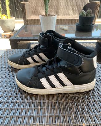 Scarpe Adidas Grand Court Mid