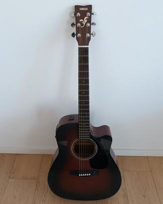 chitarra acustica elettrificata 