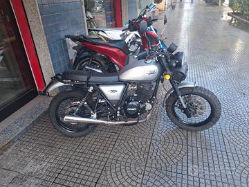 Mash Two Fifty 250 STRADA