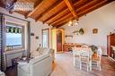 villetta-a-schiera-di-86-m²-con-3-locali-e-box-aut