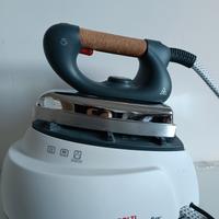 Ferro da stiro con caldaia Polti