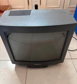 TV sony trinitron funzionante con telecomando