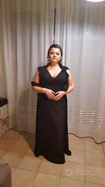Abito da cerimonia con elementi di pizzo e chiffon
