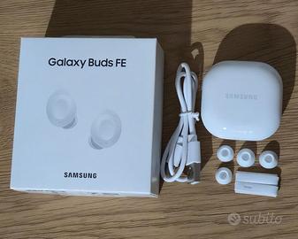 Cuffie Samsung Galaxy Buds FE bianche