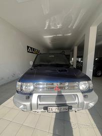 Mitsubishi Pajero 2.8 TDI Metal-top S.S. GLS Targe