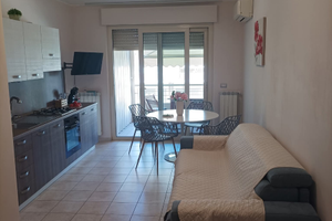 Bilocale al mare Pineto centro (te)