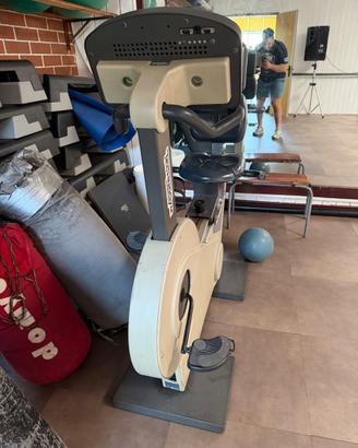 Recline Cyclette