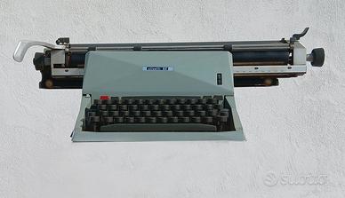 Olivetti lettera 82