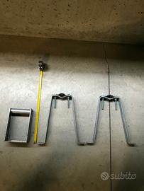 2 Supporti da parete per l'antenna