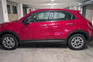 Fiat 500 X rossa