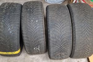 Pneumatici invernali Firestone WinterHawk 4