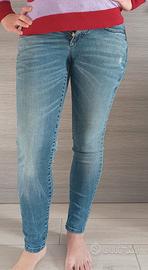 Jeans da donna marchio Sisley taglia 25